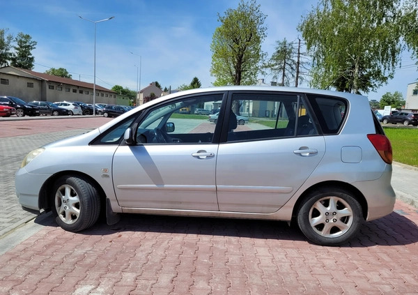 Toyota Corolla Verso cena 6300 przebieg: 248000, rok produkcji 2004 z Strzyżów małe 79